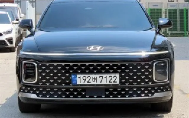 수원중고화물차 그랜저 (GN7) 가솔린 2.5 2WD 매물 사진 4 - 2023/08 31,999km